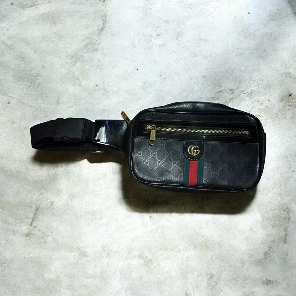 Gucci Black and Red Belt Fanny Pack Bag